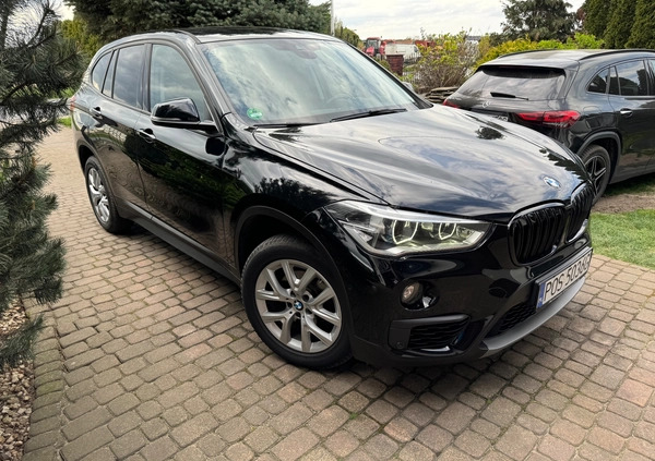 BMW X1 cena 64900 przebieg: 139500, rok produkcji 2015 z Bochnia małe 56